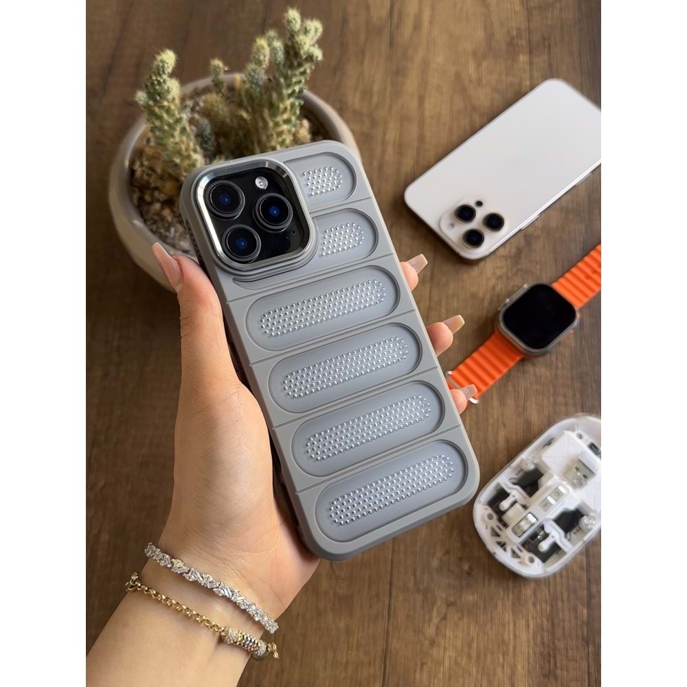 IPHONE 15 PRO WEST SİLİKON