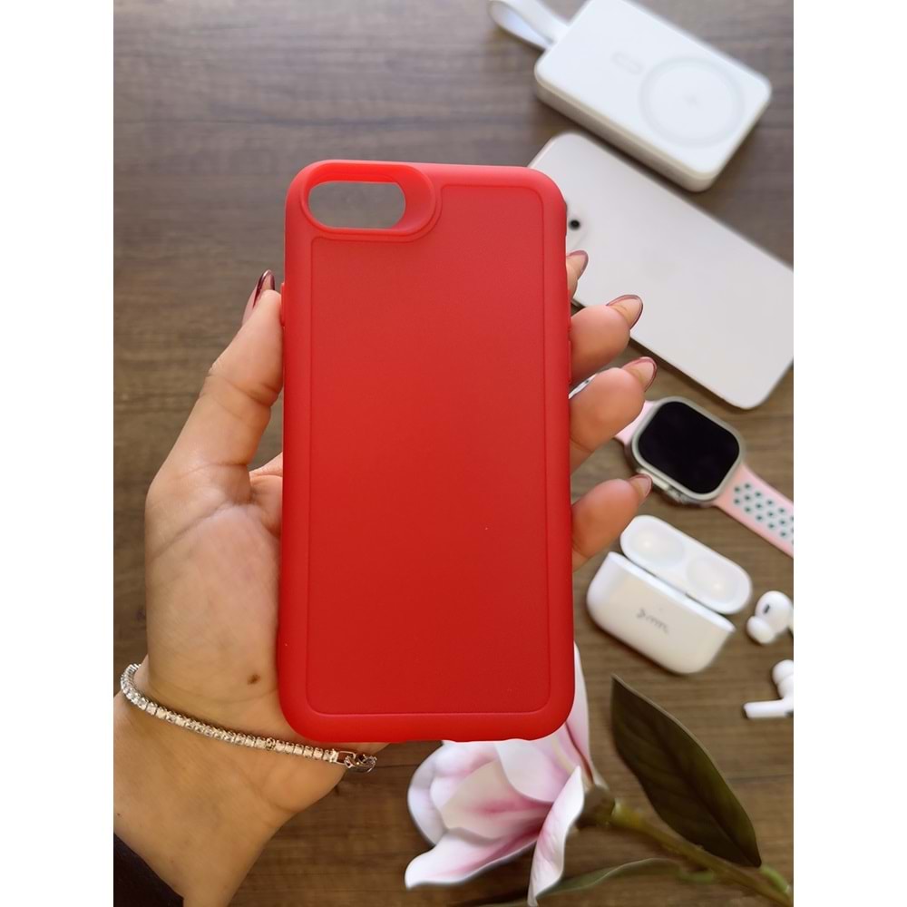 IPHONE 6 / 7 / 8 / SE 2021 / SE 2022 RENK ATMAYAN KEEP SİLİKON KILIF - KIRMIZI