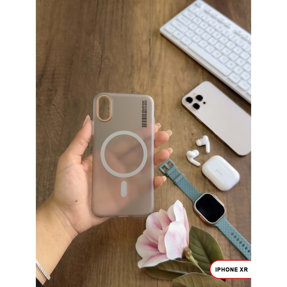 IPHONE XR MAGSAFE UYUMLU MAT SERT KLEİN KILIF