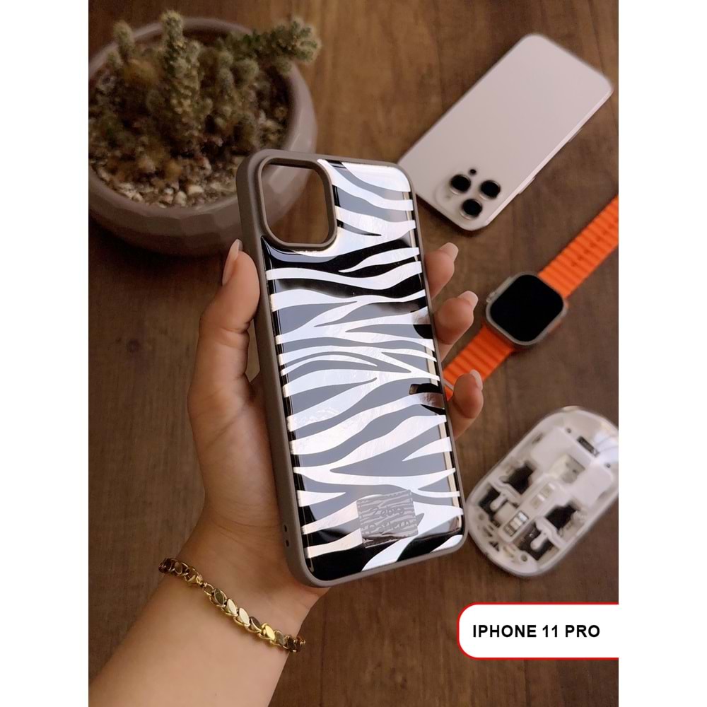 IPHONE 11 PRO LEOPAR DESENLİ LEO SİLİKON KILIF