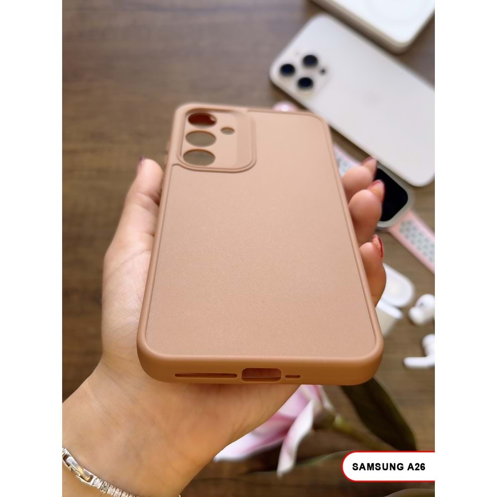 SAMSUNG A26 RENK ATMAYAN KEEP SİLİKON KILIF - KAHVERENGİ