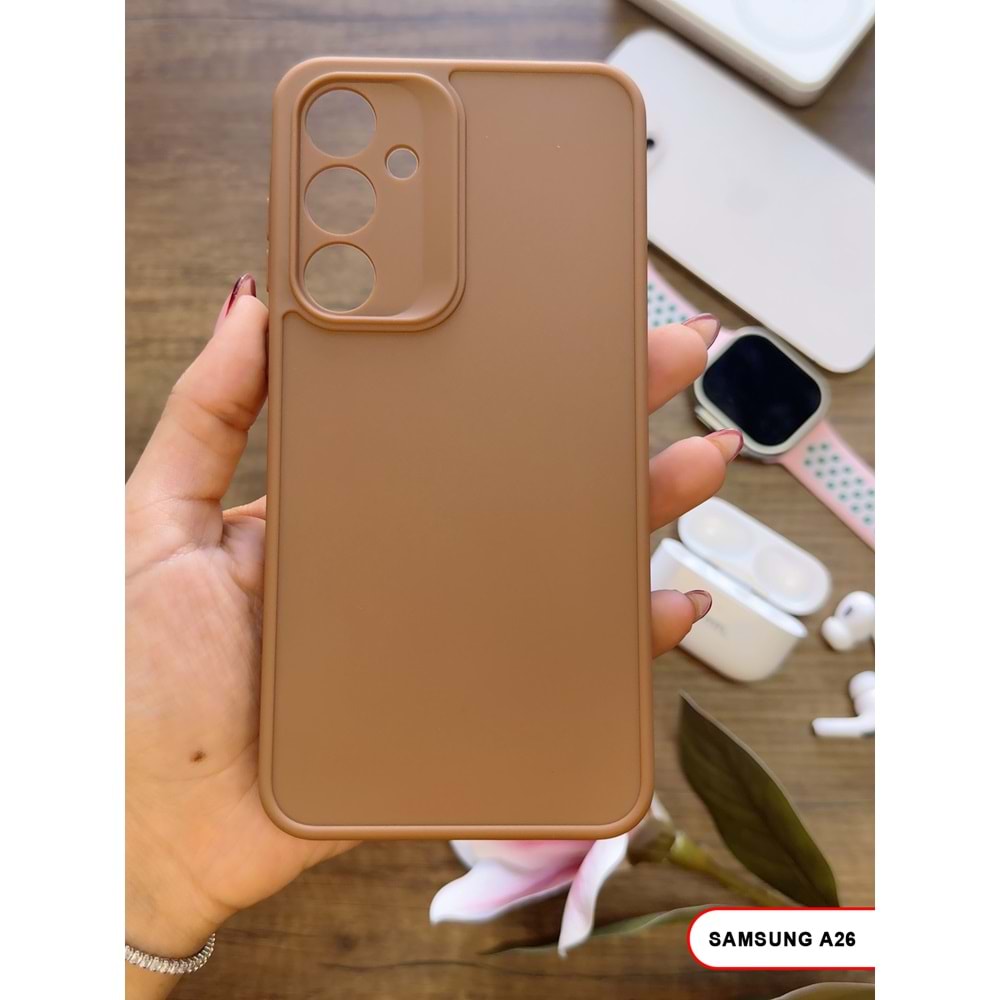SAMSUNG A26 RENK ATMAYAN KEEP SİLİKON KILIF - KAHVERENGİ