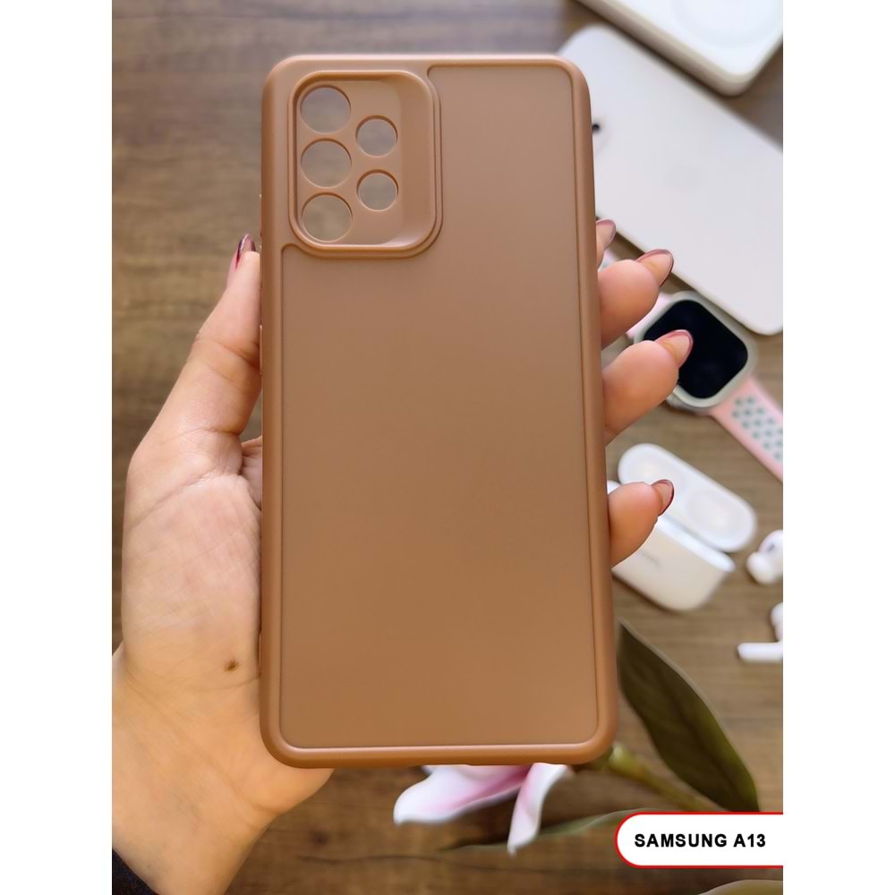 SAMSUNG A13 4G RENK ATMAYAN KEEP SİLİKON KILIF - KAHVERENGİ
