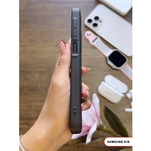 SAMSUNG A16 RENK ATMAYAN KEEP SİLİKON KILIF - SIYAH